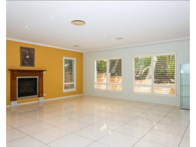 4 Kurrajong Place, Bridgeman Downs QLD 4035