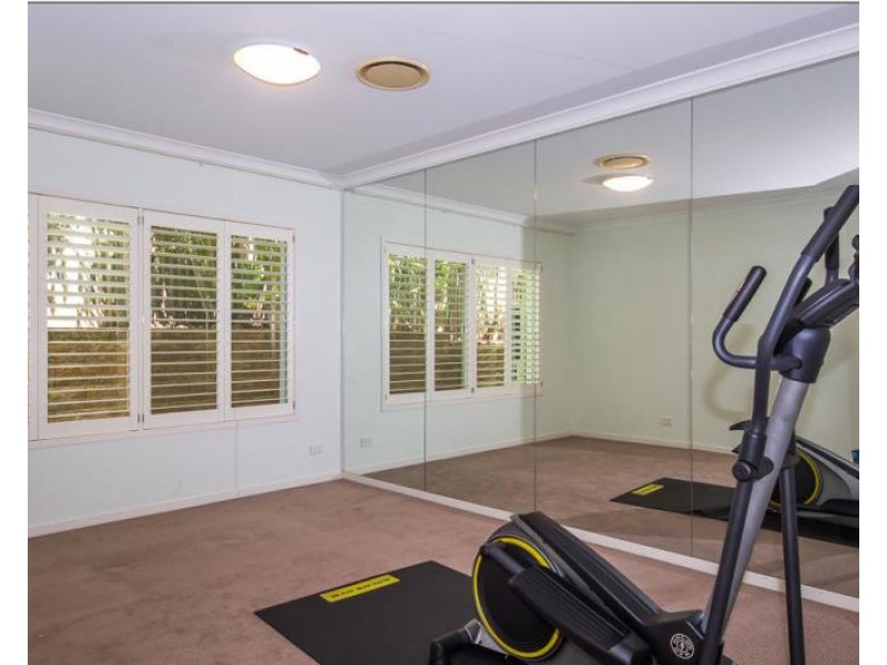 4 Kurrajong Place, Bridgeman Downs QLD 4035
