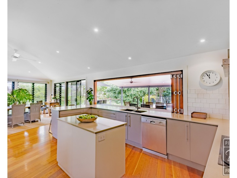 2427 Moggill Road, Pinjarra Hills QLD 4069