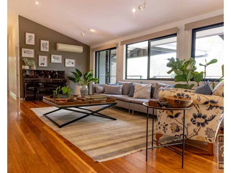 2427 Moggill Road, Pinjarra Hills QLD 4069