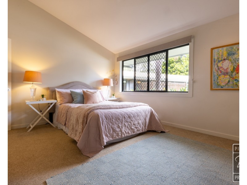 2427 Moggill Road, Pinjarra Hills QLD 4069