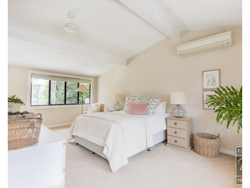 2427 Moggill Road, Pinjarra Hills QLD 4069