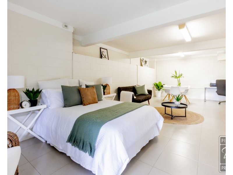 2427 Moggill Road, Pinjarra Hills QLD 4069