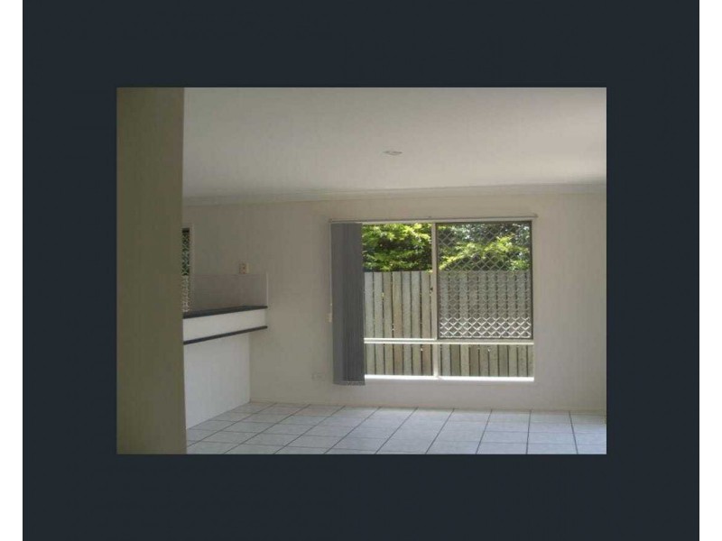 4 Grevillea Place, Bridgeman Downs QLD 4035