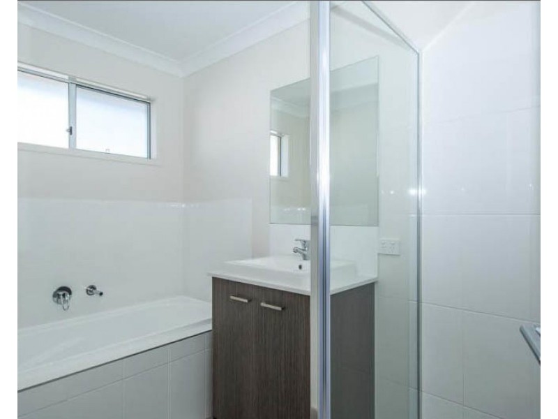 67 Canopus Street, Bridgeman Downs QLD 4035