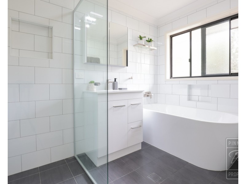 17 Piccabeen Court, Narangba QLD 4504