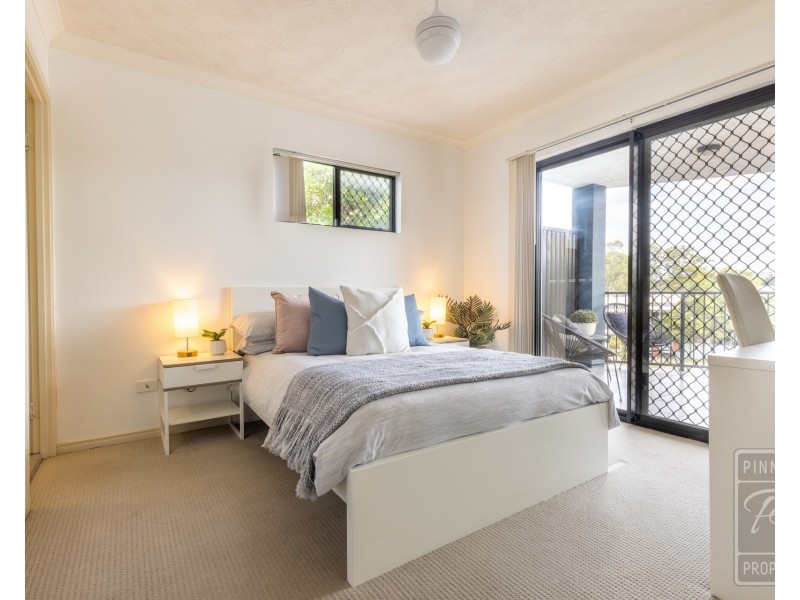 4/215 Pickering Street, Enoggera QLD 4051