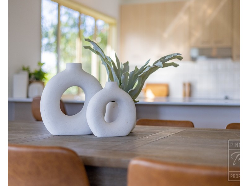 10 Palmer Close, Brookfield QLD 4069