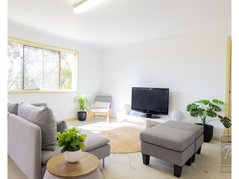 10 Palmer Close, Brookfield QLD 4069