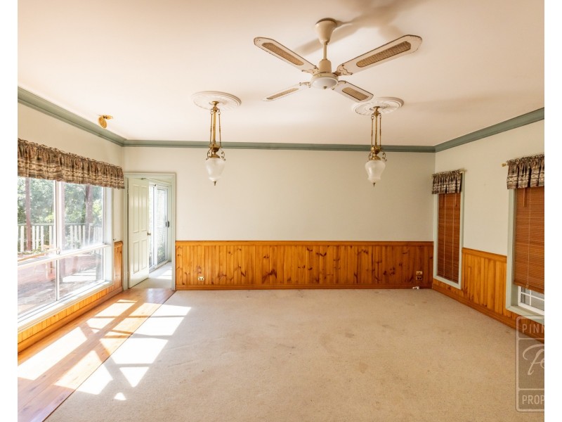 1204 Oakey Flat Road, Narangba QLD 4504