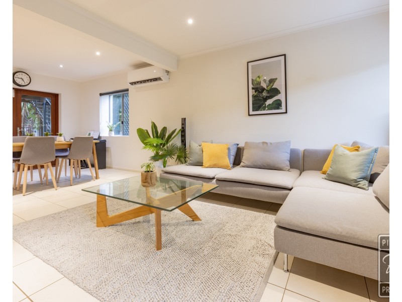 79 Wilgarning Street, Stafford Heights QLD 4053