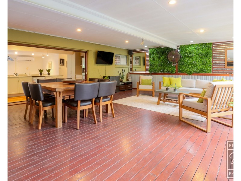 79 Wilgarning Street, Stafford Heights QLD 4053