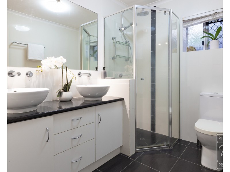 79 Wilgarning Street, Stafford Heights QLD 4053