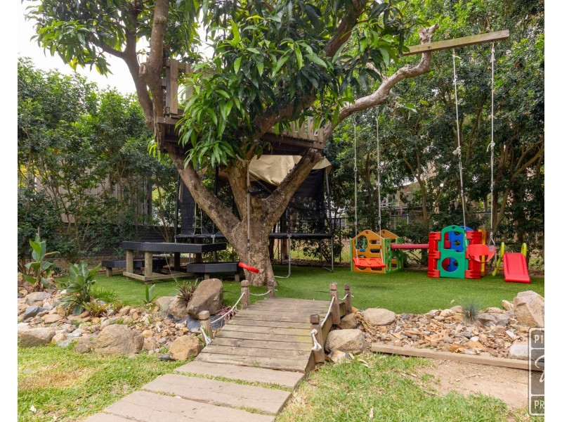 79 Wilgarning Street, Stafford Heights QLD 4053