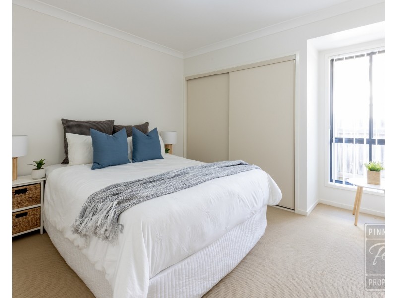 2 Gumnut Close, Lota QLD 4179