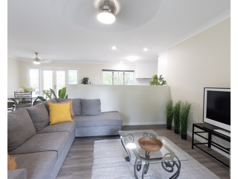 6 Fortrose Street, Kenmore QLD 4069