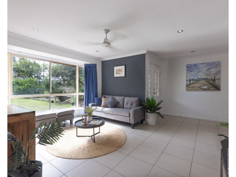 99 Weekes Road, Moggill QLD 4070