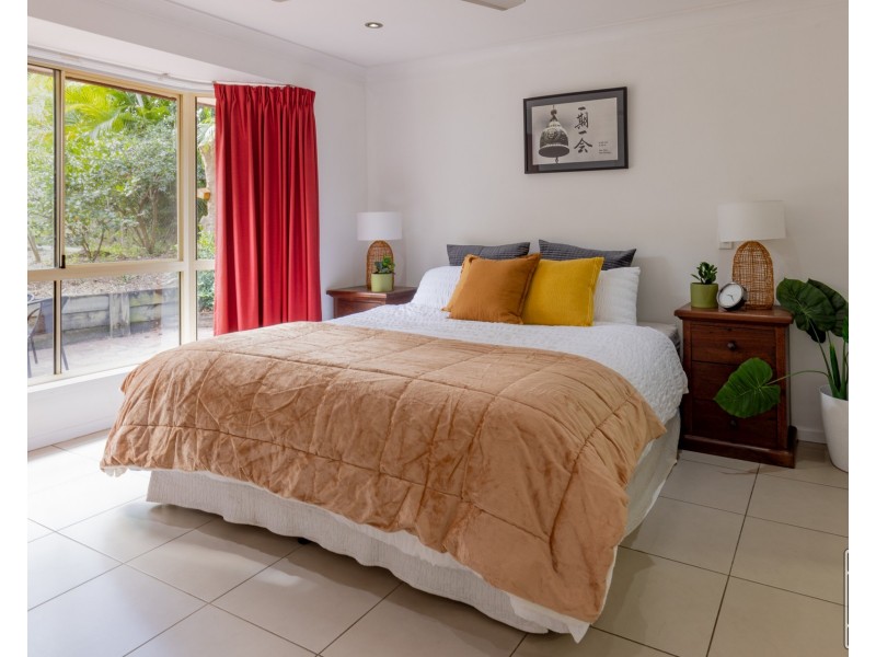 99 Weekes Road, Moggill QLD 4070