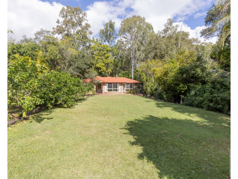 99 Weekes Road, Moggill QLD 4070