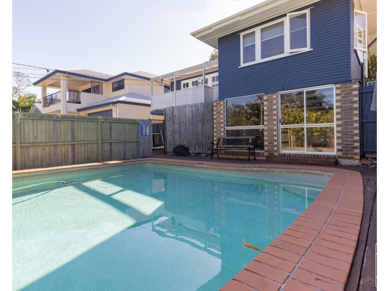 6 Oberon Street, Morningside QLD 4170