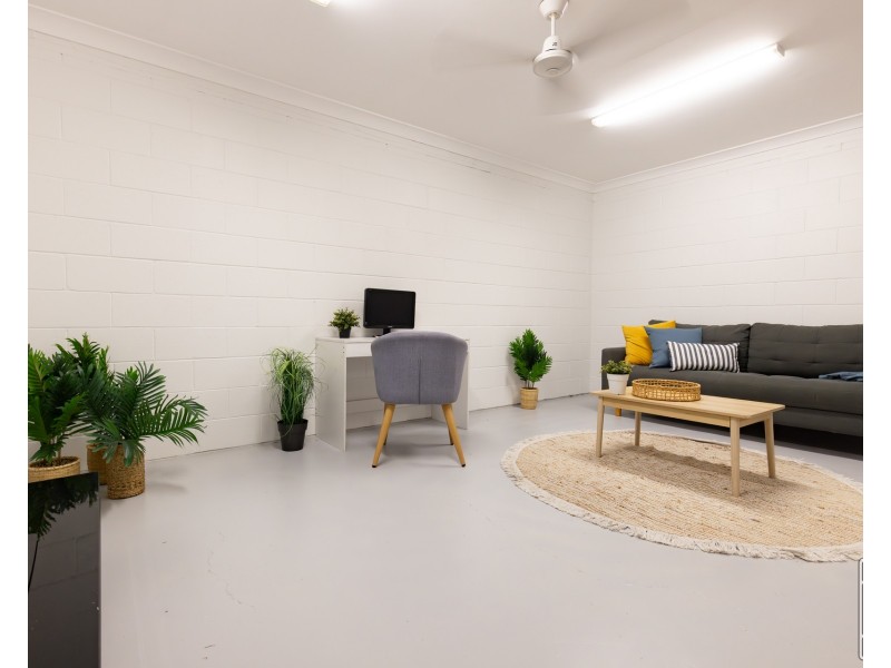 3/96 Railway Parade, Norman Park QLD 4170