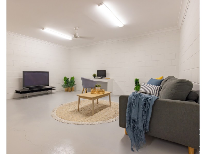 3/96 Railway Parade, Norman Park QLD 4170