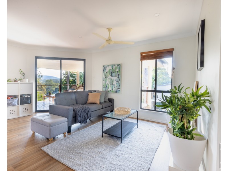 40 Kiriwina Street, Fig Tree Pocket QLD 4069