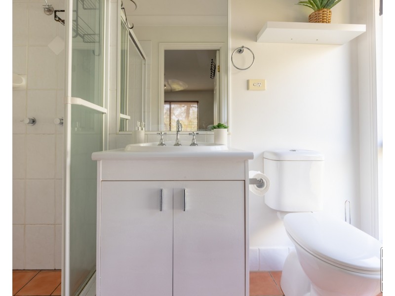 40 Kiriwina Street, Fig Tree Pocket QLD 4069