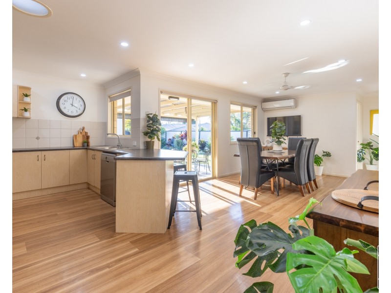 5 Abelia Court, Camira QLD 4300