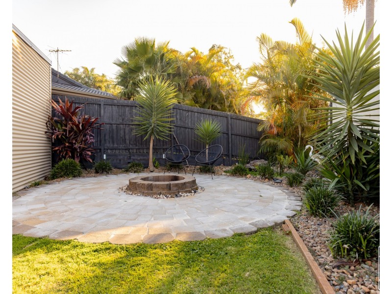 5 Abelia Court, Camira QLD 4300
