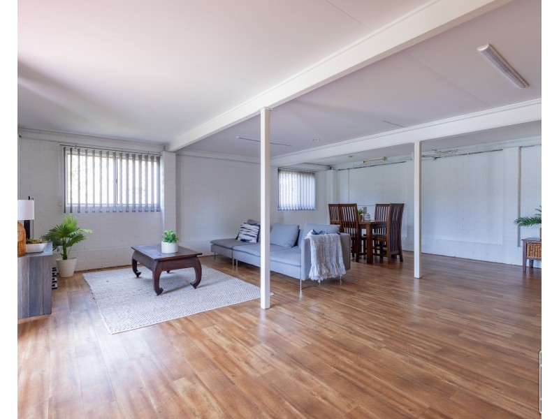 1 Ara Street, Camp Hill QLD 4152