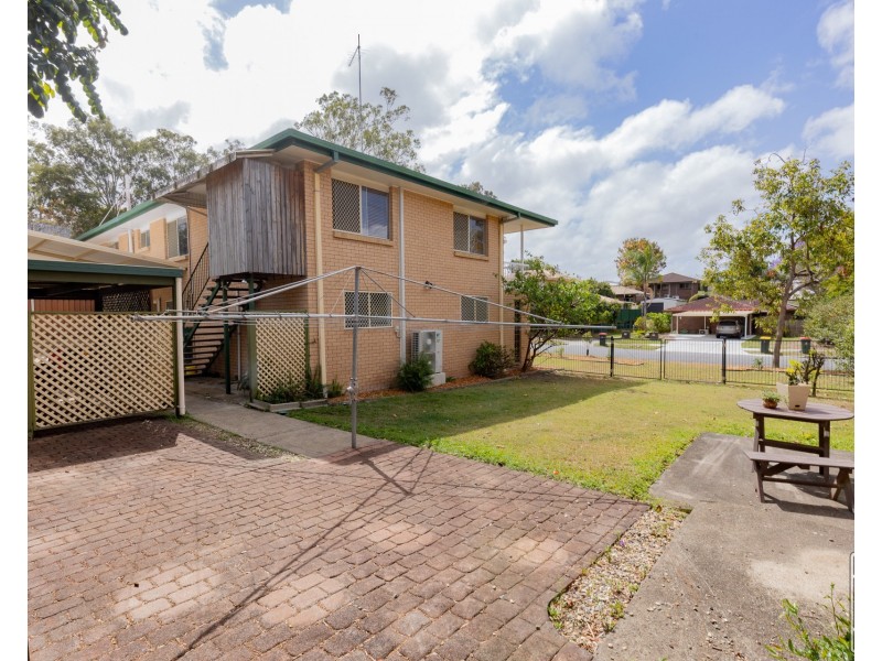 1 Ara Street, Camp Hill QLD 4152