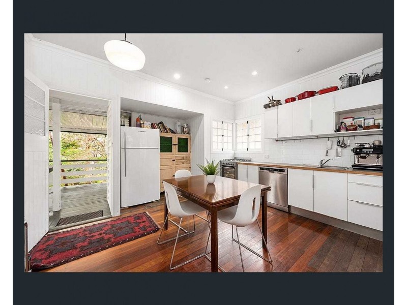 17 Nestor Avenue, Bardon QLD 4065