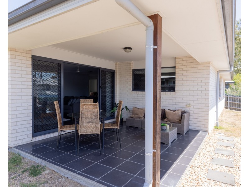 11 Fun Close, Bridgeman Downs QLD 4035