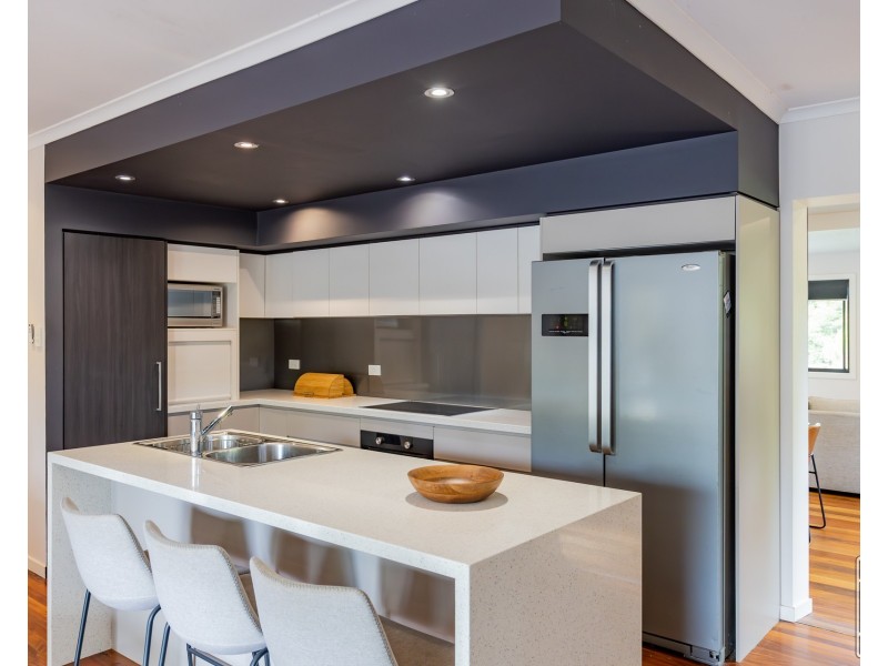 4 Fortrose Street, Kenmore QLD 4069