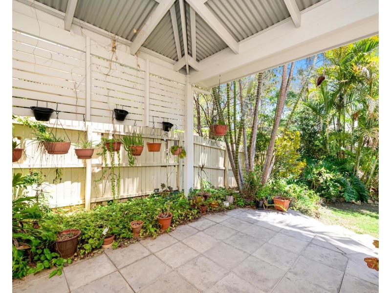 32 Mirbelia Street, Kenmore Hills QLD 4069