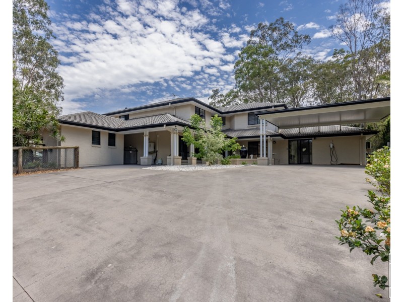 228 Sugars Road, Anstead QLD 4070