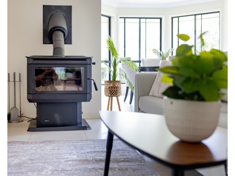 228 Sugars Road, Anstead QLD 4070