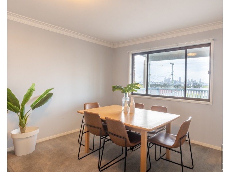 52 Nicholson Street, Greenslopes QLD 4120