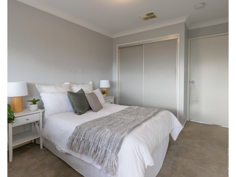 52 Nicholson Street, Greenslopes QLD 4120