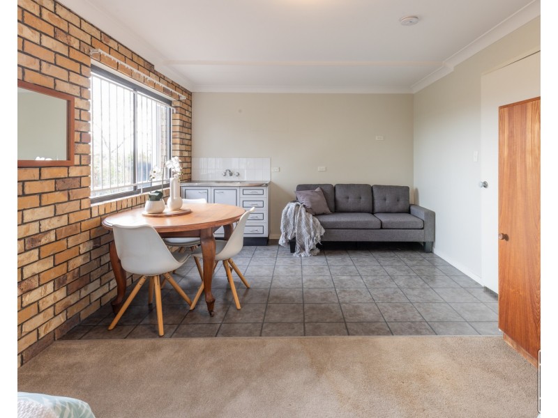 52 Nicholson Street, Greenslopes QLD 4120