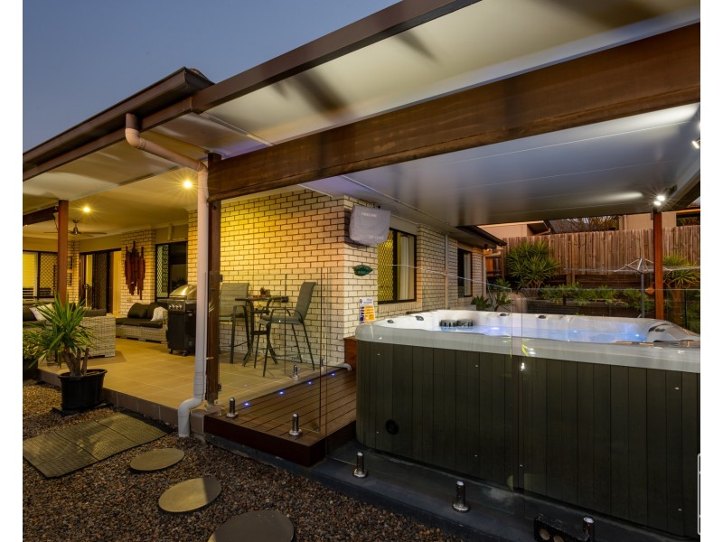 25 Patricius Place, Augustine Heights QLD 4300