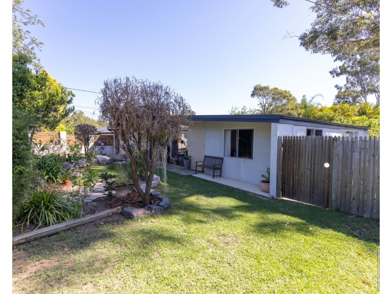 26 Cromarty Street, Kenmore QLD 4069