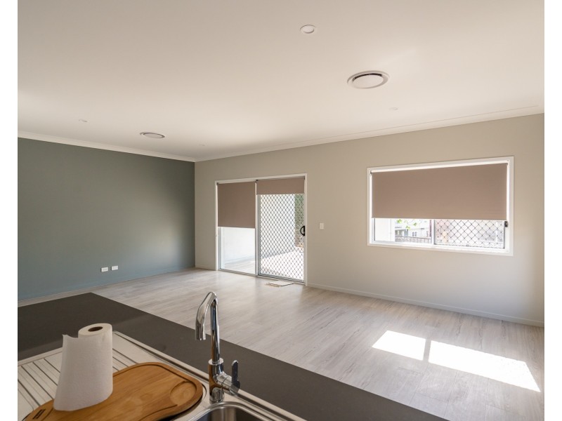 2/30 Kootangal Crescent, Ferny Hills QLD 4055