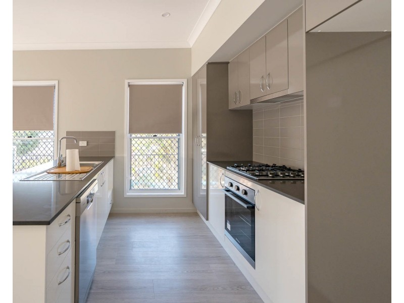 2/30 Kootangal Crescent, Ferny Hills QLD 4055