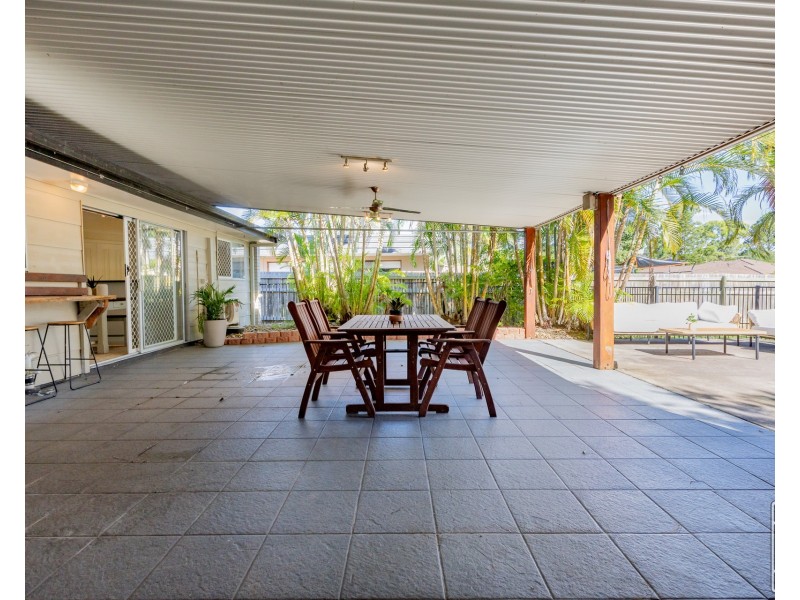 3 Magnolia Street, Daisy Hill QLD 4127