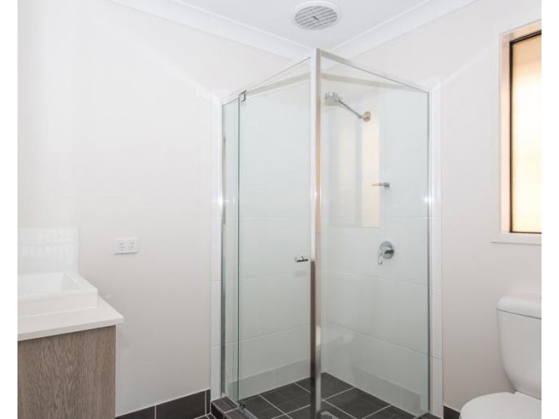 69 Canopus Street, Bridgeman Downs QLD 4035