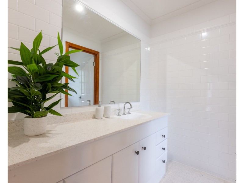 34 Kingsgate Street, Oxley QLD 4075