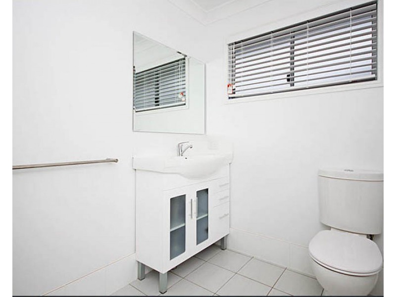 18 Keylar Street, Mitchelton QLD 4053