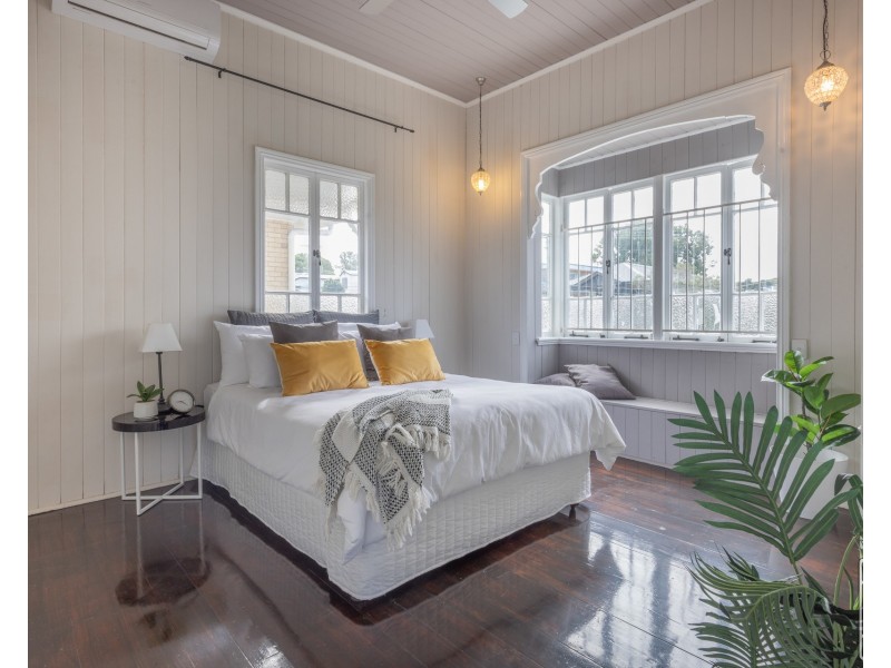 65 Cedar Street, Greenslopes QLD 4120